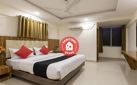 Capital O 49120 Ak International Rooms